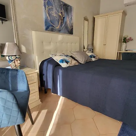 Marifra Flats Lejlighed *